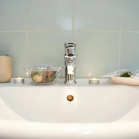 Апартаменты Cozy Place Centre Parking & Ac *